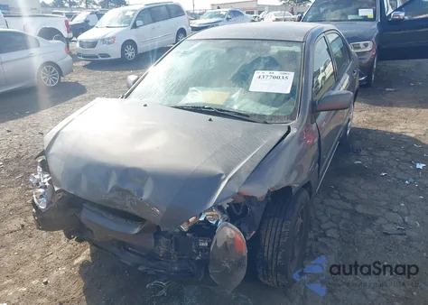 2005 Toyota Corolla Le from USA, damaged, VIN 1NXBR32E05Z416196